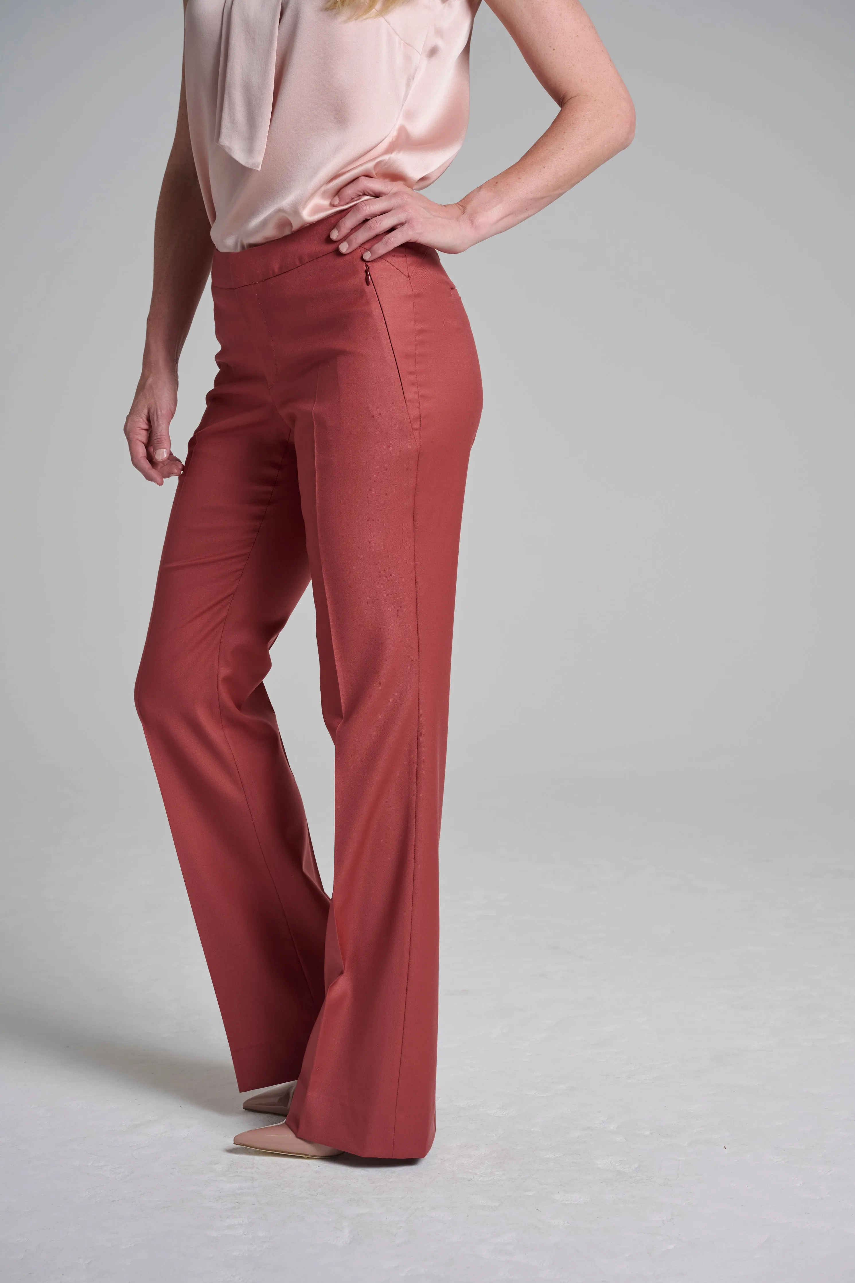 Flare Trouser - Lipstick