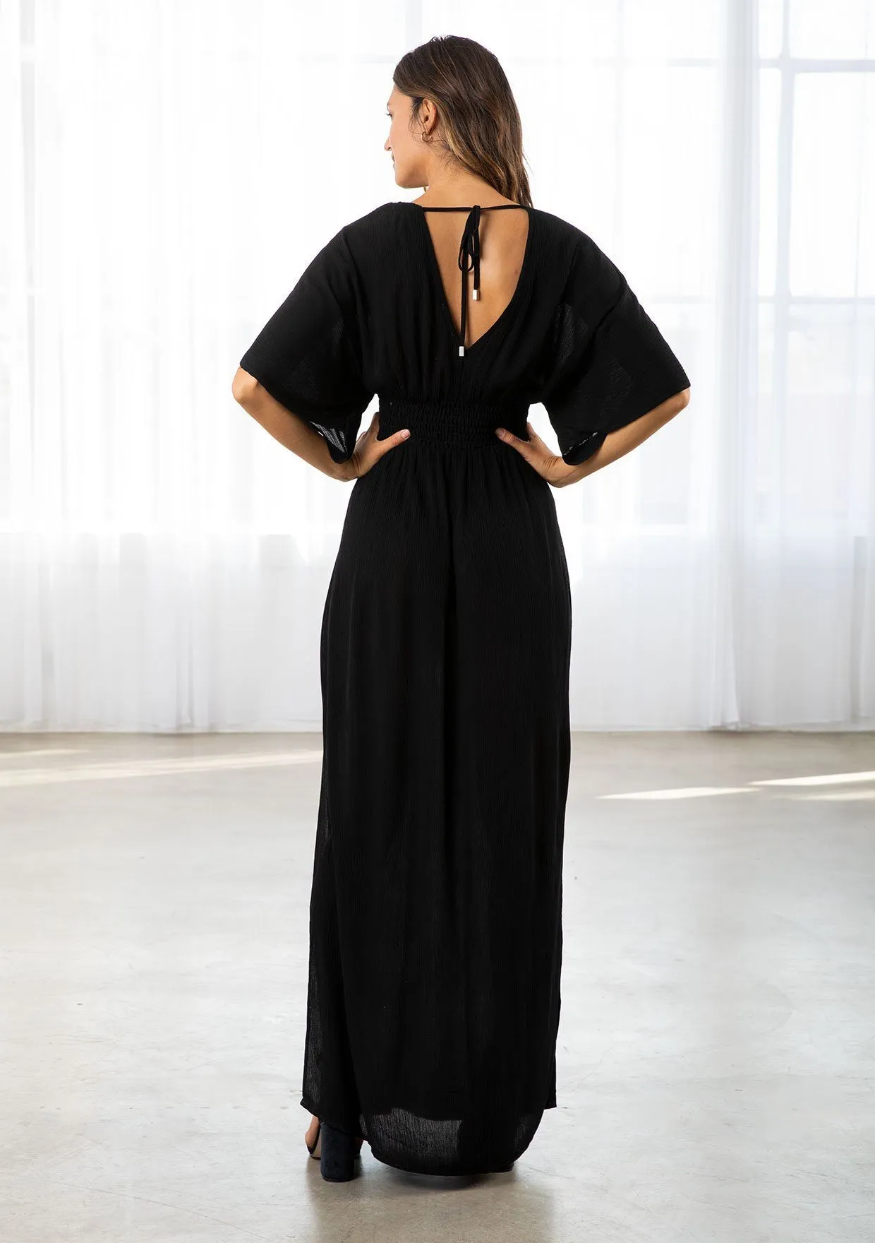 KIMONO SLEEVE MAXI DRESS (BLACK)