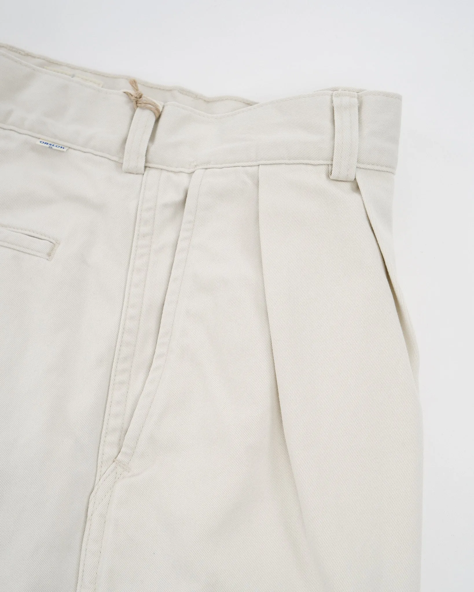 TWO TUCK WIDE TROUSERS IVORY